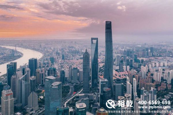 智能化集成系統、智能設備、軟件、數據管理、應用場景